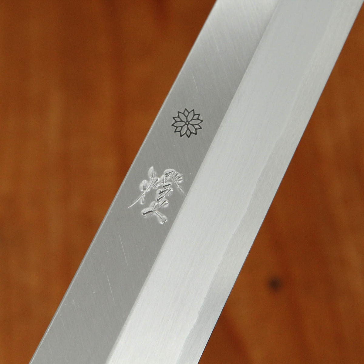 Sakai Kikumori Tomoshibi 270mm Yanagi Shirogami 2