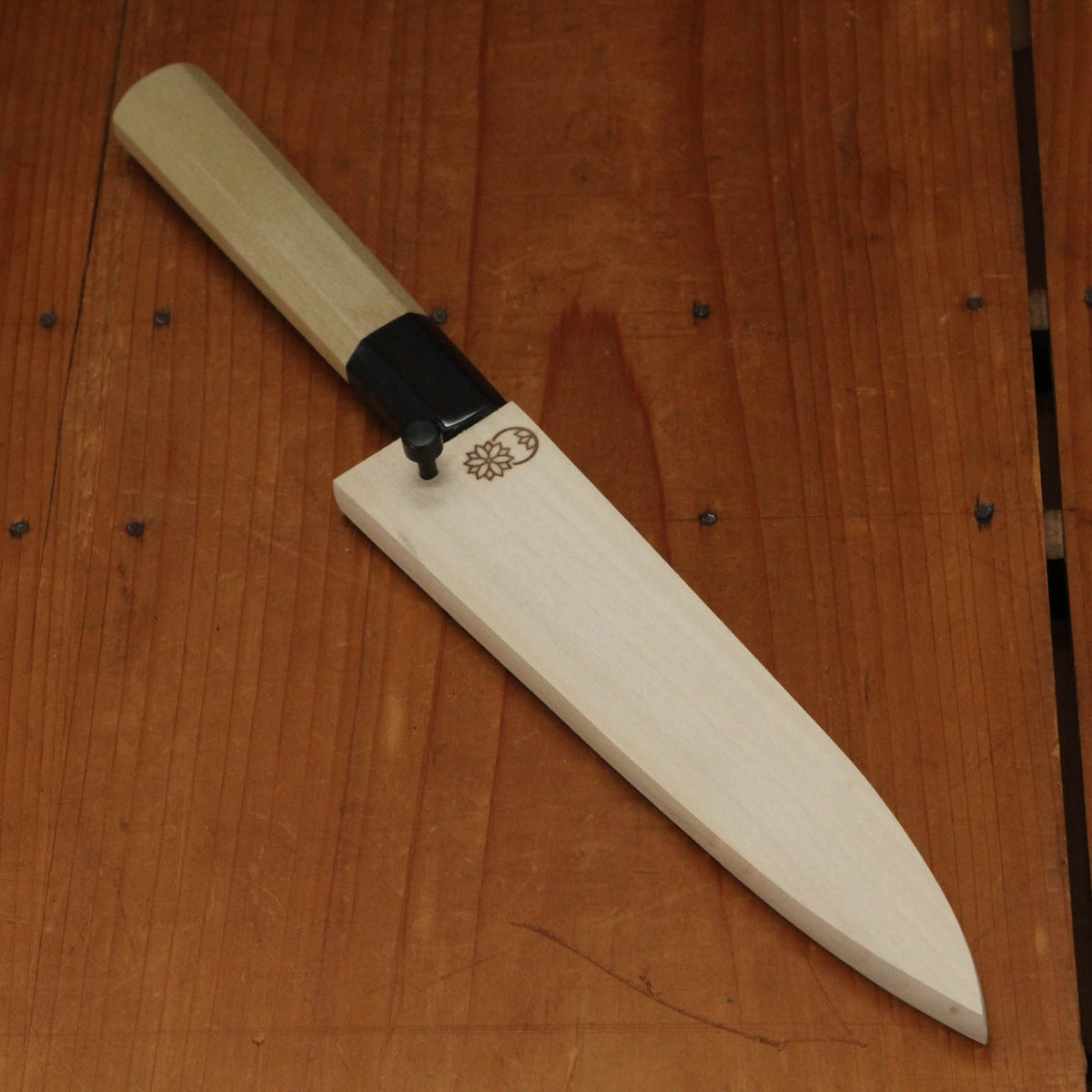 Sakai Kikumori Choyo 150mm Petty Shirogami 2 with Saya