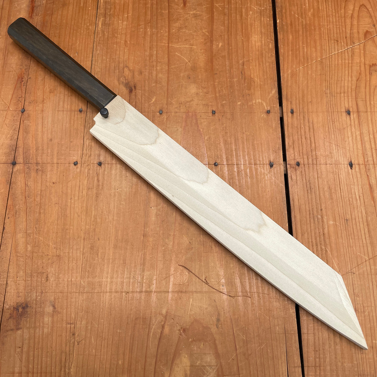 Sakai Kikumori Nakagawa V10 270mm Kiritsuke Yanagi VG10 Damascus Oak Handle with Saya