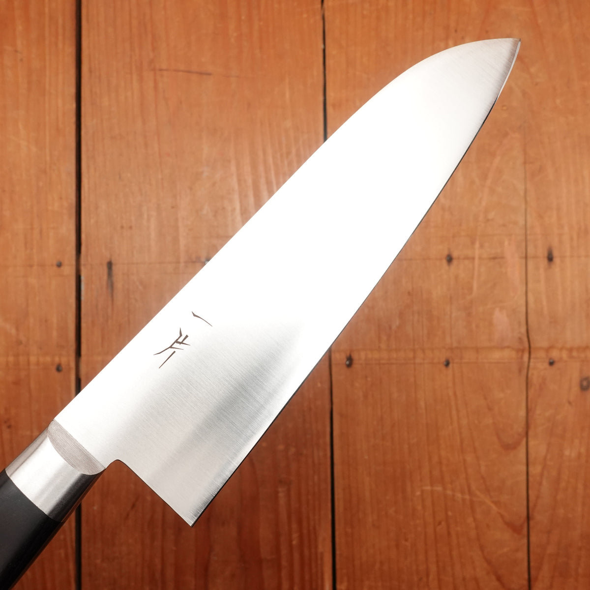 Hitohira FJ 180mm Santoku VG10 Pakka Handle