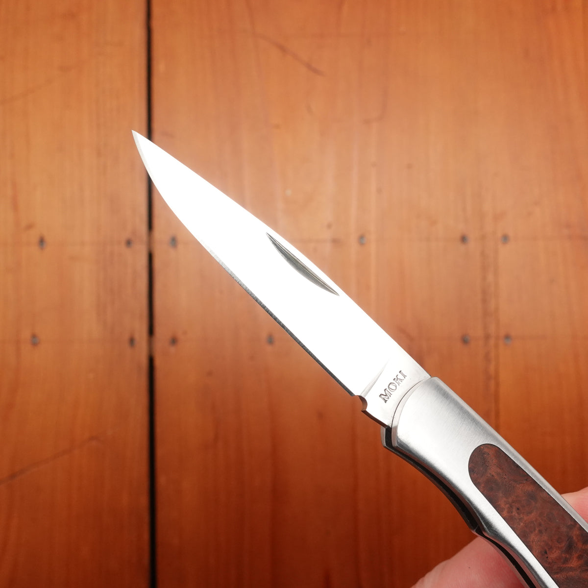 MOKI Kita Kitsume Folding Knife Linen Quince Handle