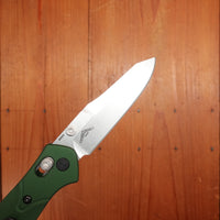 Benchmade 945 Mini Osborne Reverse Tanto CPM-S30V AXIS Lock Green Aluminum Handle