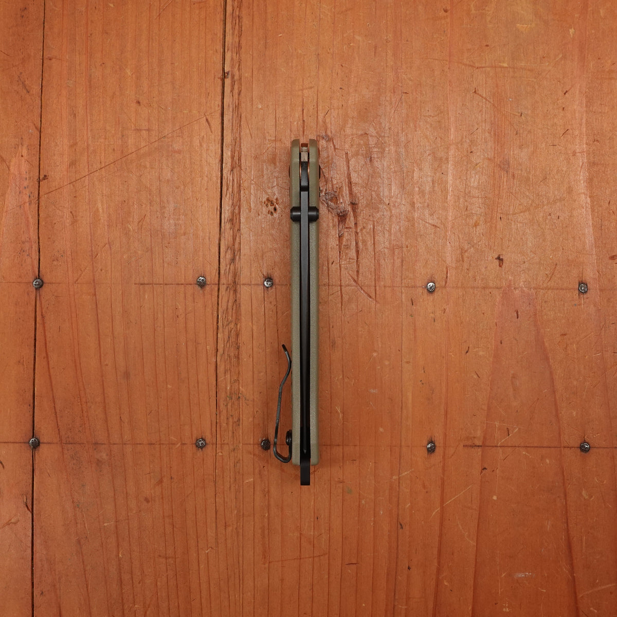 Benchmade 537BK-06 Bailout Tanto CPM-S30V AXIS Lock Ranger Green Handle