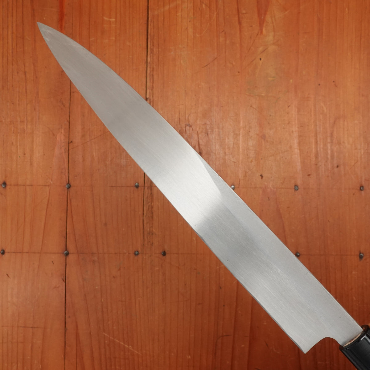 New Old Stock Kanehide 240mm Yanagi Shirogami 3 Poplar Handle