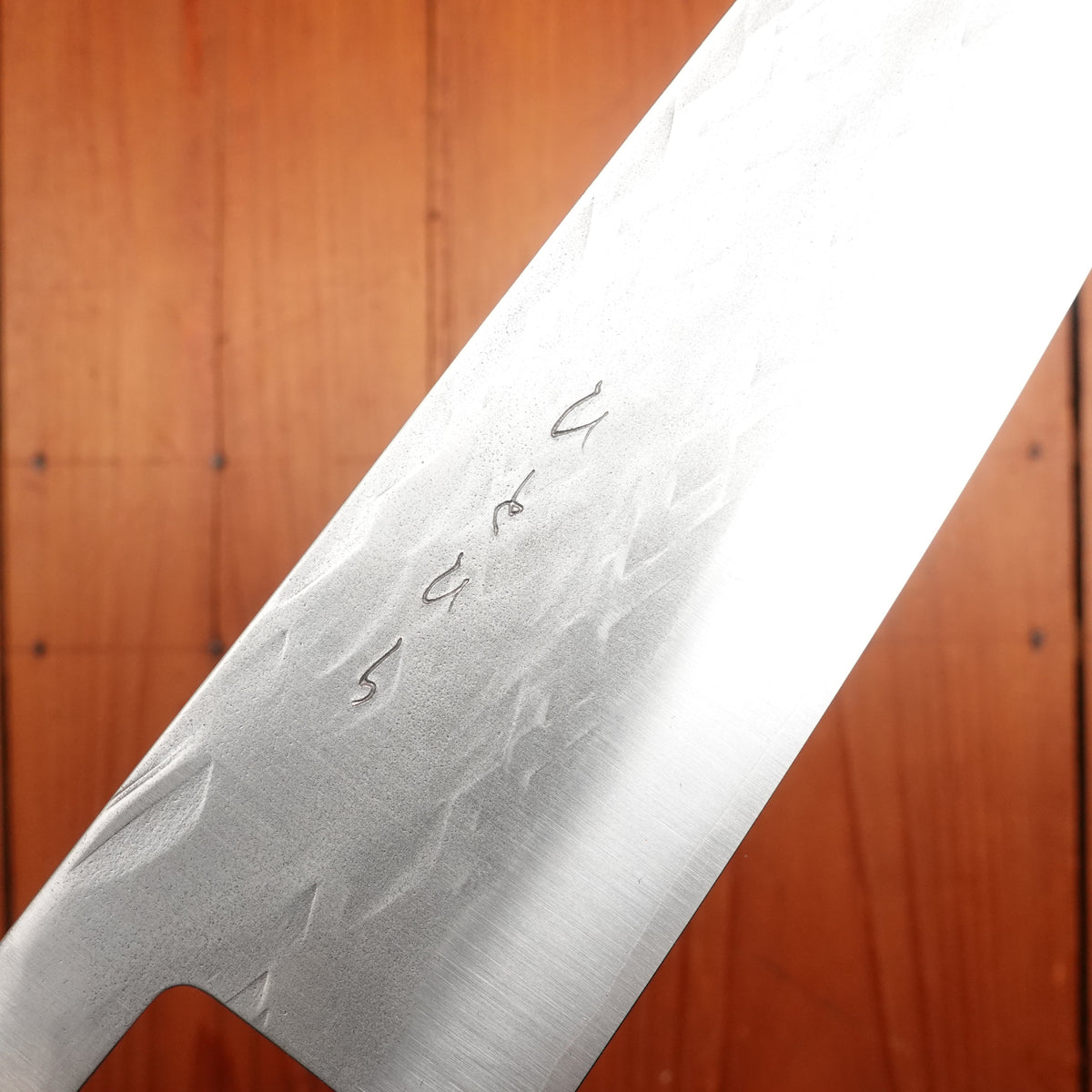 Hitohira TD 165mm Santoku SLD Tsuchime Walnut Handle