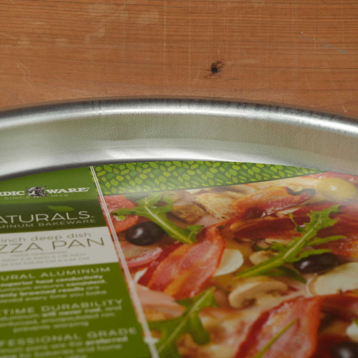 Nordic Ware Naturals Aluminum 14" Deep Dish Pizza Pan