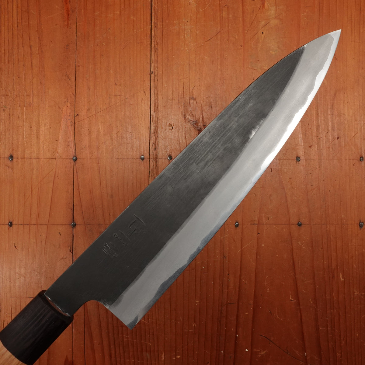 Tagai Sanjo 210mm Gyuto Stainless Clad Shirogami 2 Oak and Wenge Handle