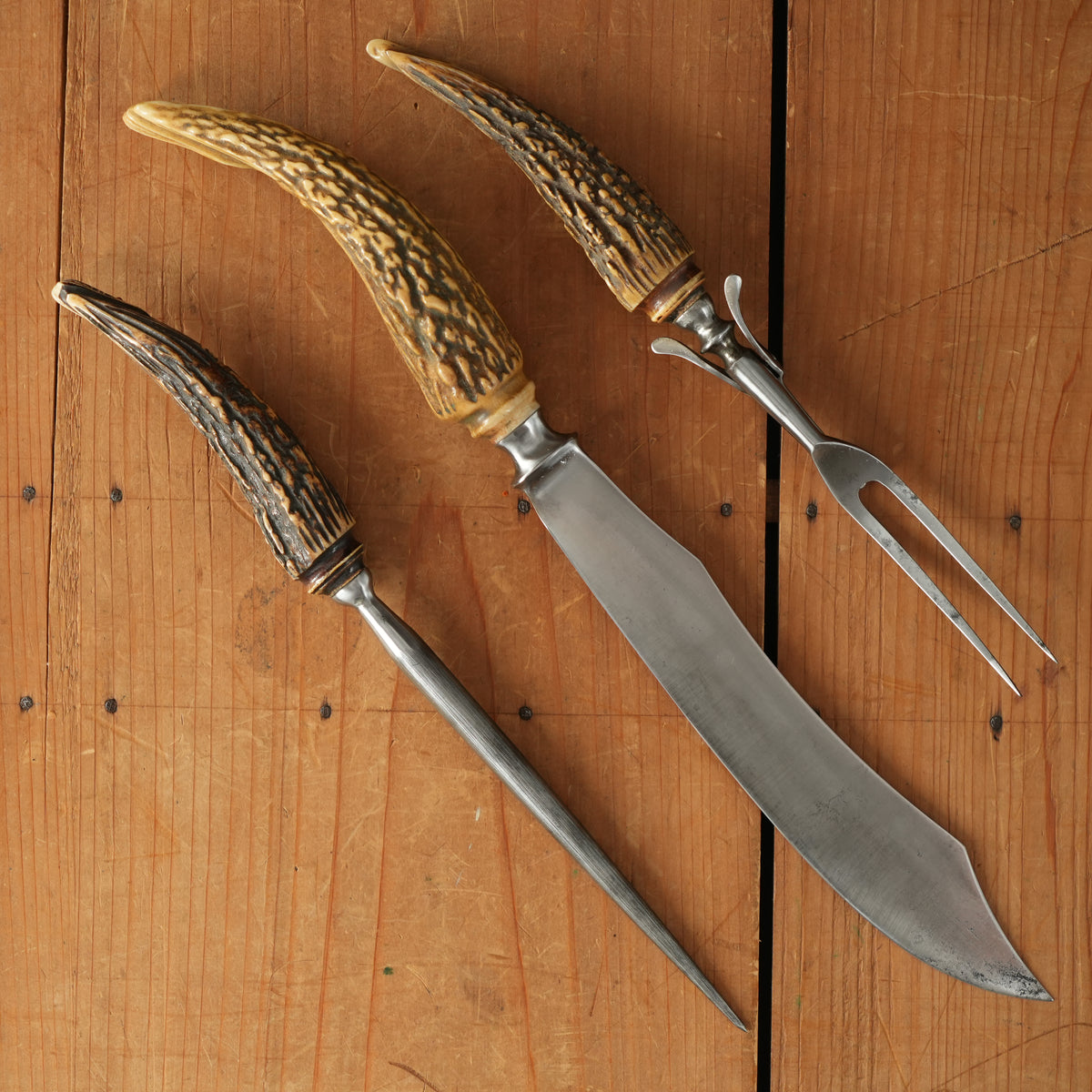 J Russell Green River Works Carving Set Carved Stag Alligators 1880-1920