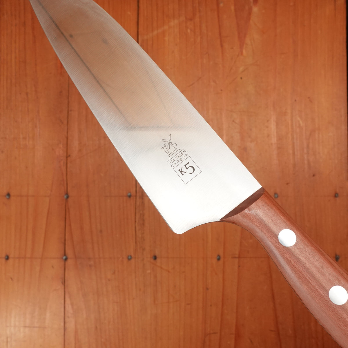 Windmühlenmesser K5 6.75" Santoku Carbon Plum Handle