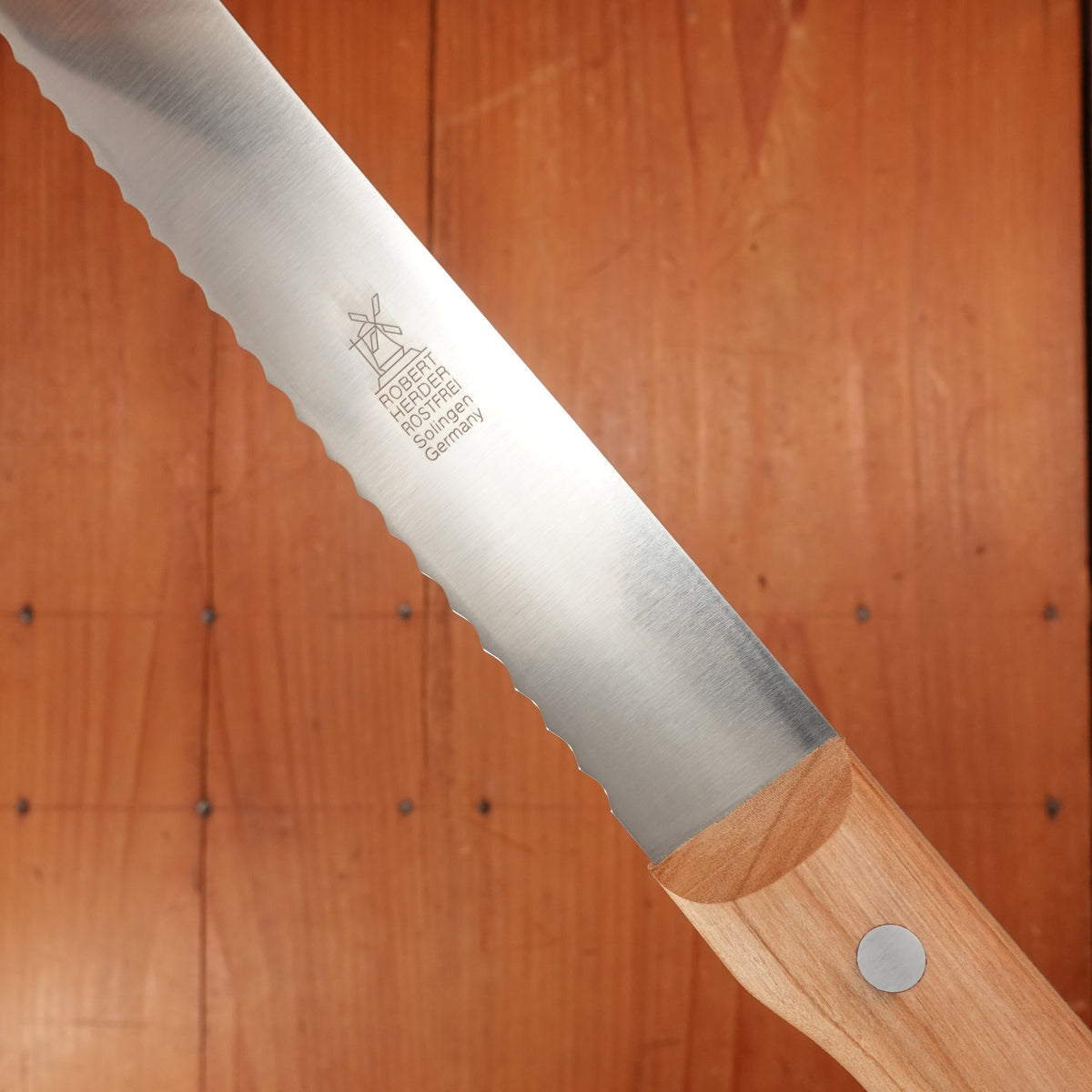 Windmühlenmesser 10" Bread Knife Stainless Cherry Handle