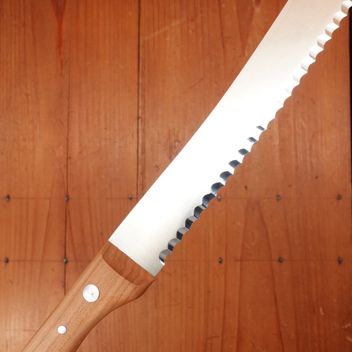 Windmühlenmesser 8.5" Bread Knife Stainless Cherry Handle