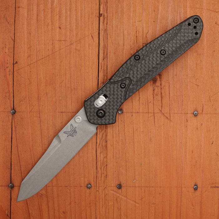 Benchmade 940-1 Osborne Reverse Tanto CPM-S90V AXIS Lock Carbon Fiber Handle