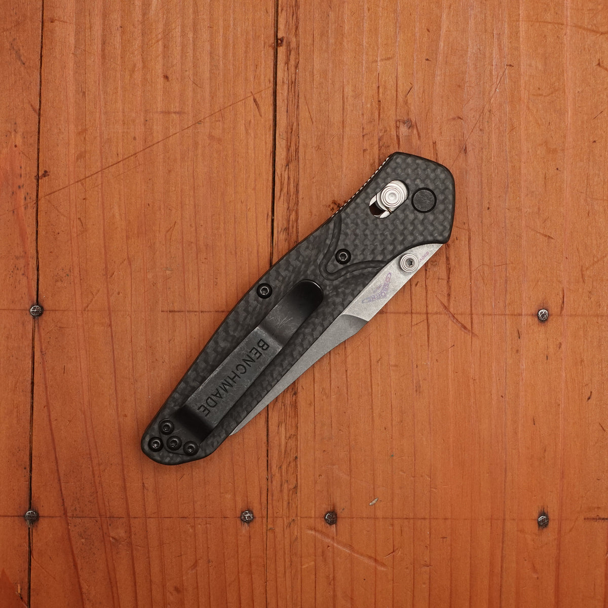 Benchmade 940-1 Osborne Reverse Tanto CPM-S90V AXIS Lock Carbon Fiber Handle