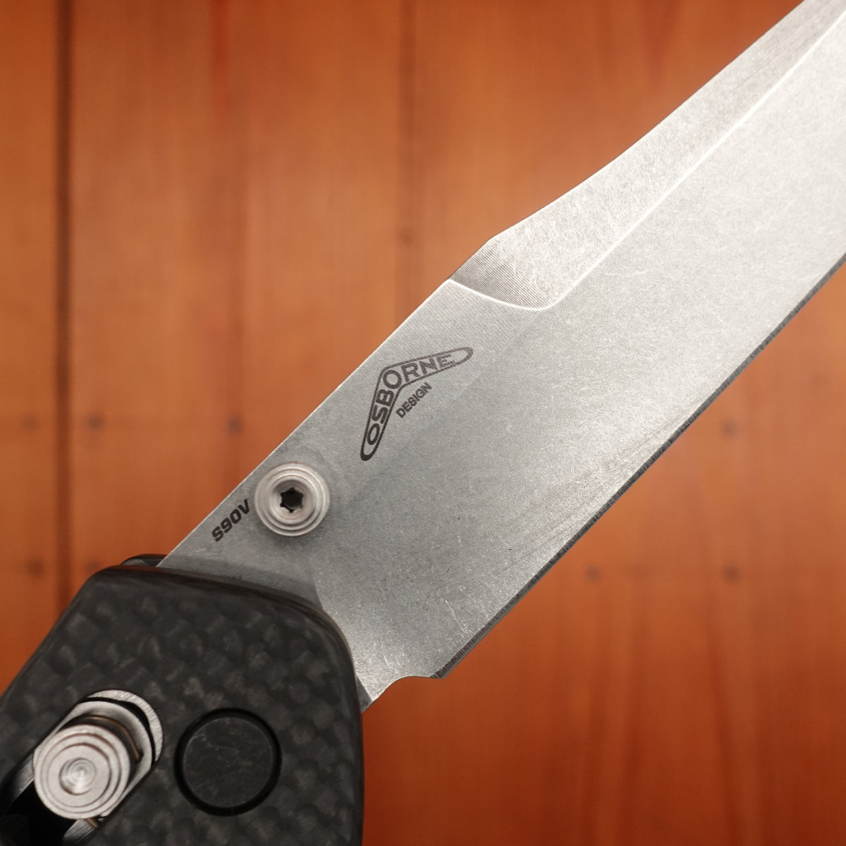 Benchmade 940-1 Osborne Reverse Tanto CPM-S90V AXIS Lock Carbon Fiber Handle