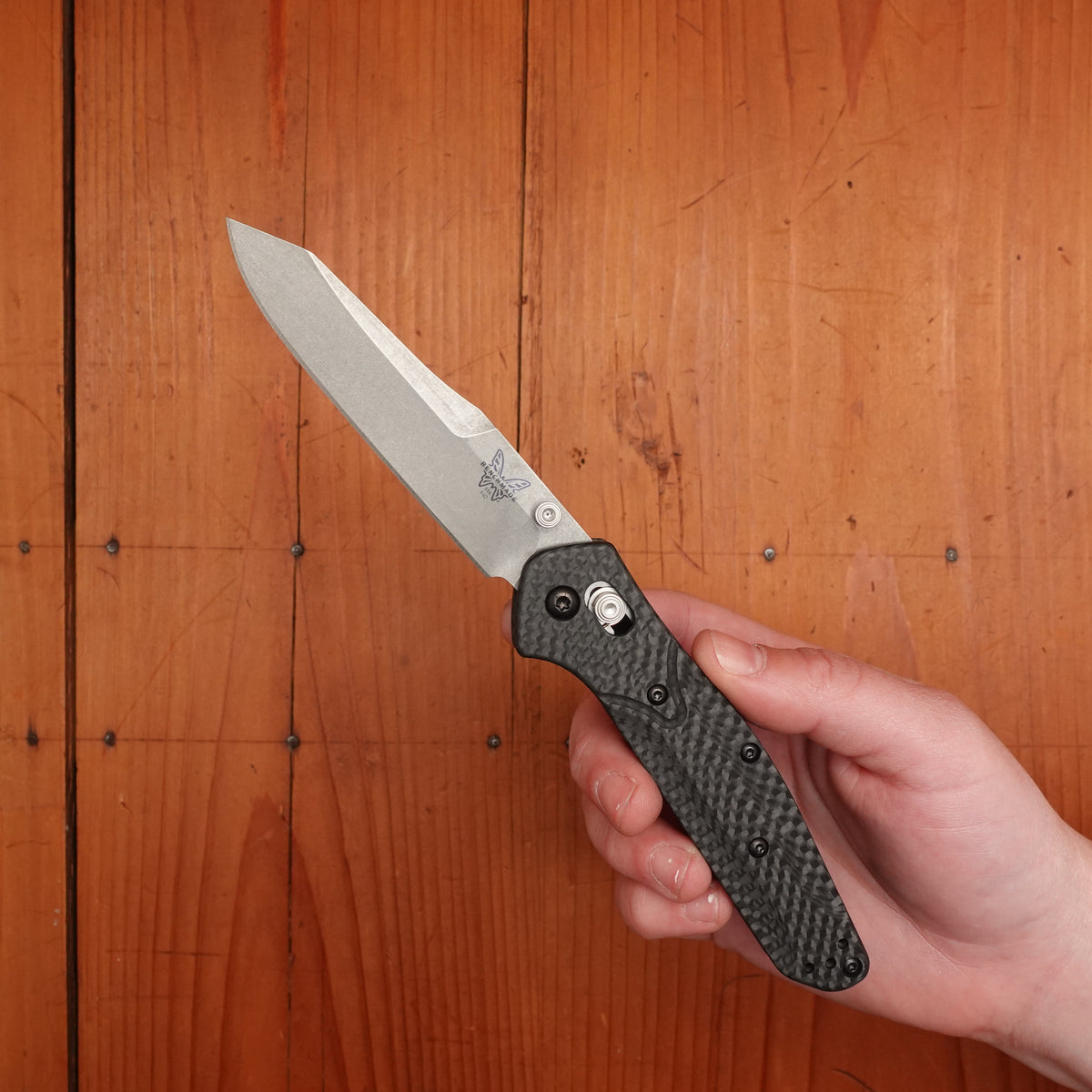 Benchmade 940-1 Osborne Reverse Tanto CPM-S90V AXIS Lock Carbon Fiber Handle