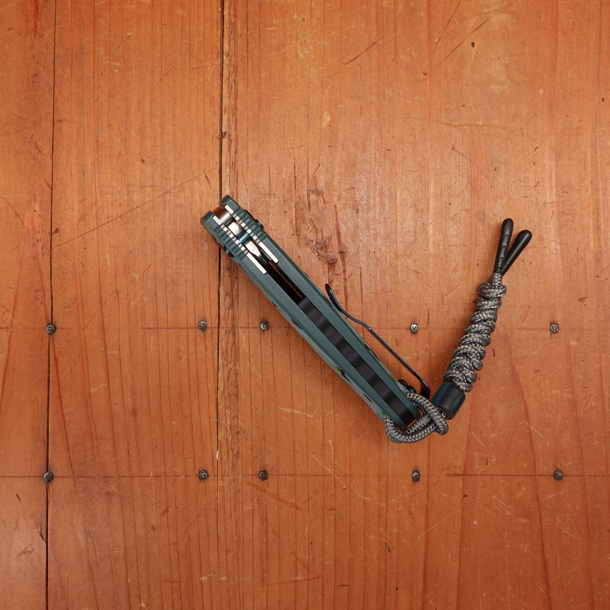 Benchmade Limited Edition 18065-2501 Mini Adira Drop Point Damasteel AXIS Lock Thermocline G-Carta Handle #365