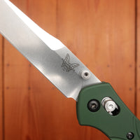 Benchmade 940 Osborne Reverse Tanto CPM-S30V AXIS Lock Green Aluminum Handle