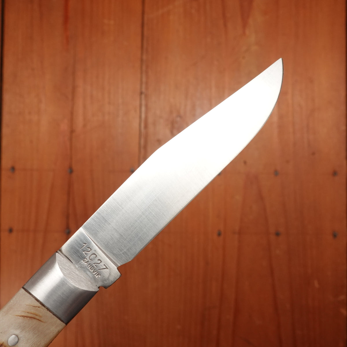 Au Sabot U Montagnolu 11.5cm Pocket Knife Clip Point Stainless Ram Horn Handle