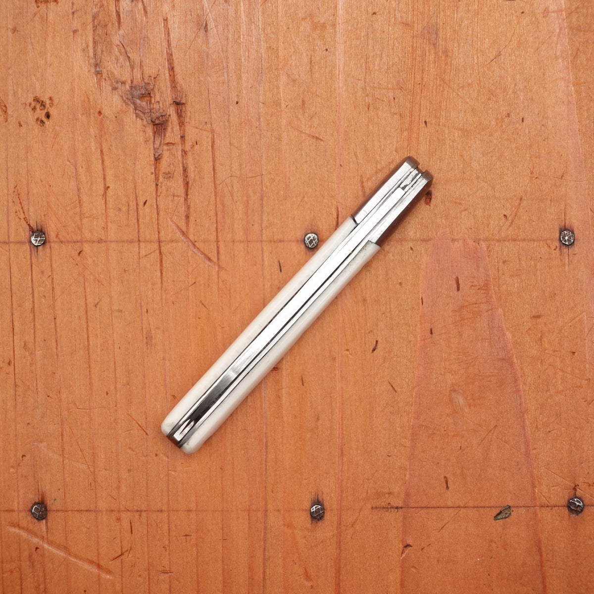 Au Sabot Langres 8cm Pocket Knife Sheepsfoot Carbon White Rhodoid Composite Handle