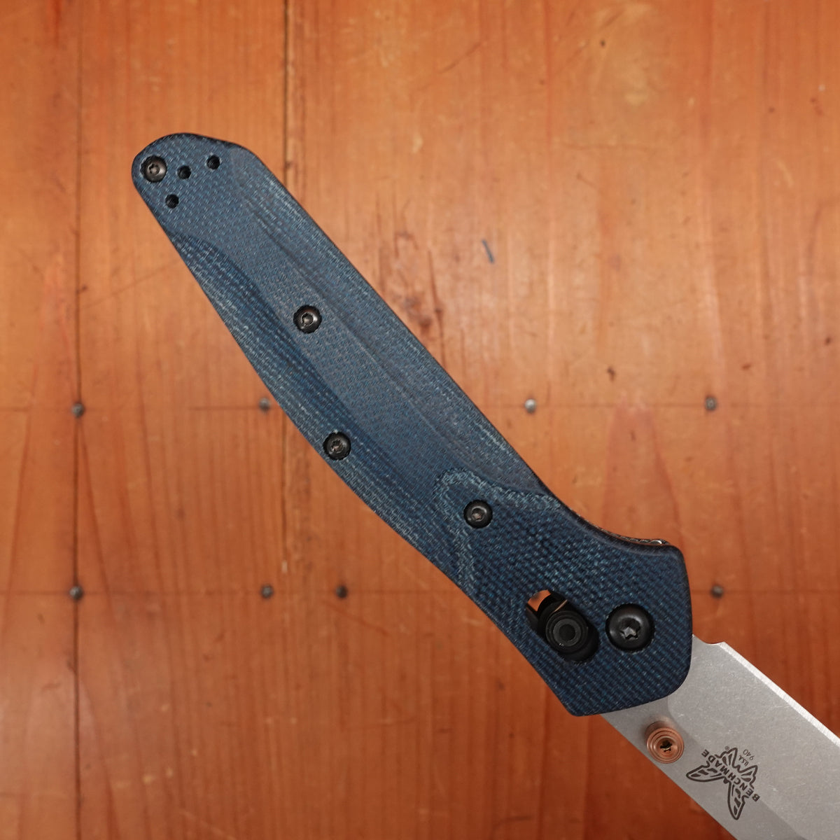 Benchmade 940-04 Osborne Reverse Tanto M390 Axis Lock Denim Micarta