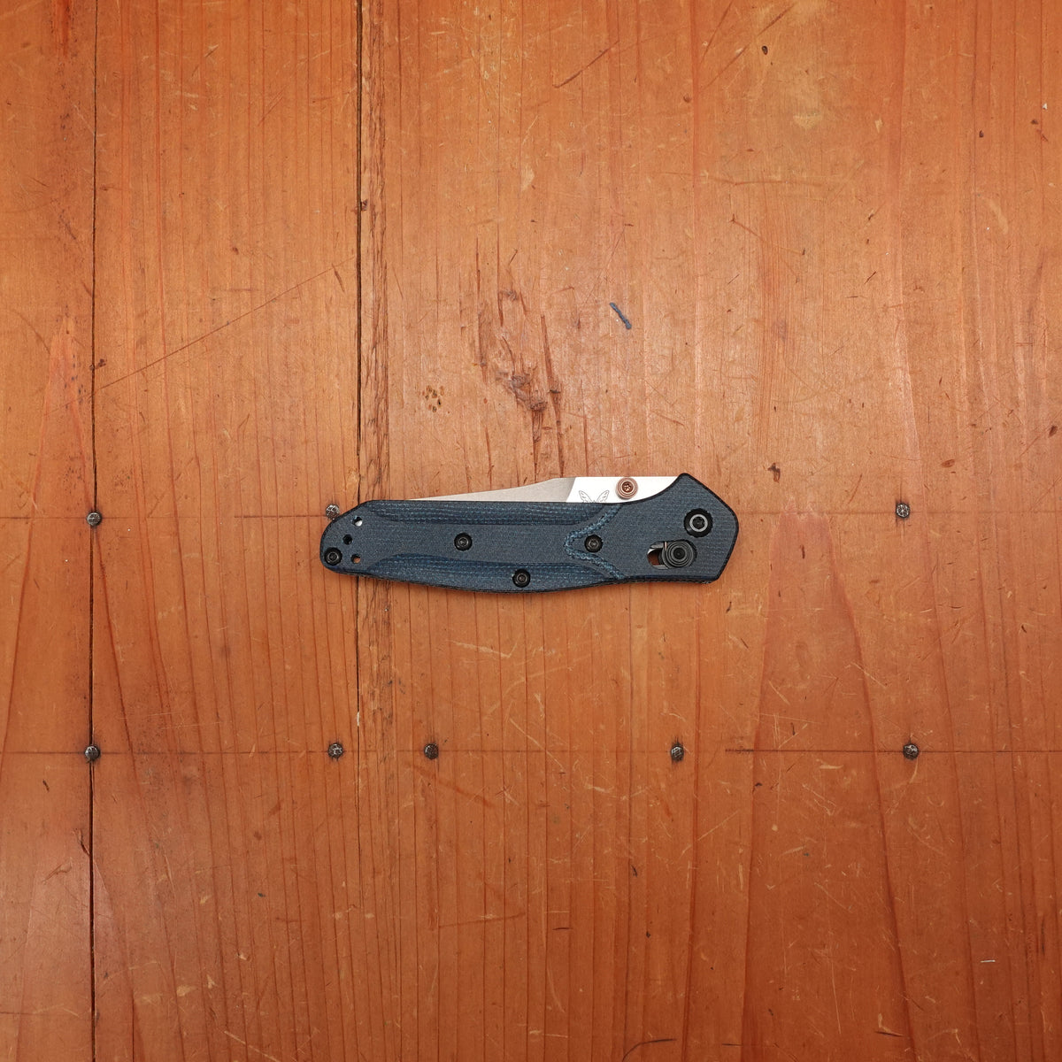 Benchmade 945-04 Mini Osborne Reverse Tanto M390 Axis Lock Denim Micarta