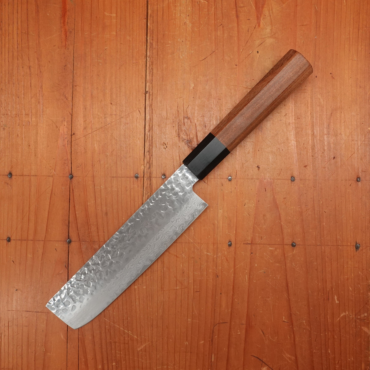 Trade In Yoshihiro VG-10 46 Layers Hammered Damascus Nakiri