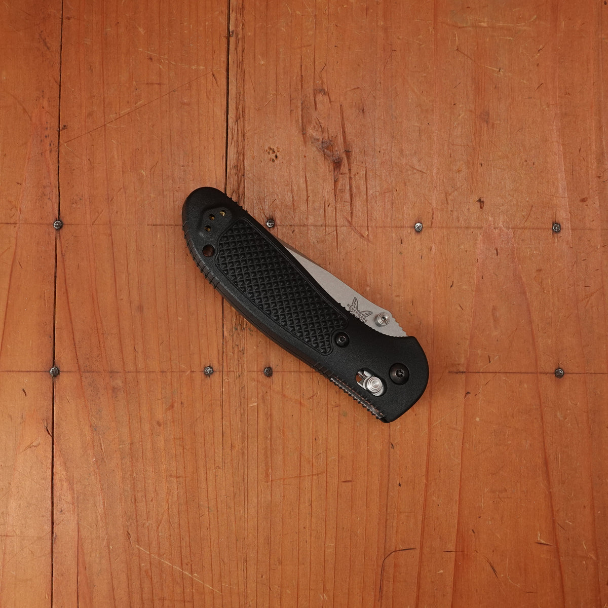Benchmade 551-S30V Griptilian Drop Point CPM-S30V AXIS Lock Black Grivory Handle