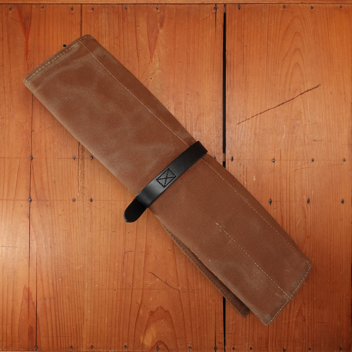 Hardmill Waxed Canvas Compact Knife Roll