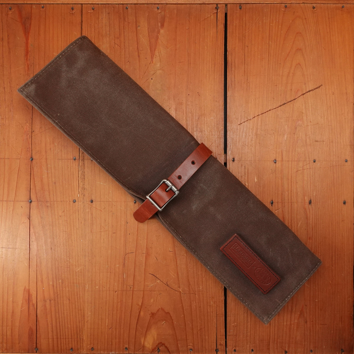 Hardmill Waxed Canvas Compact Knife Roll
