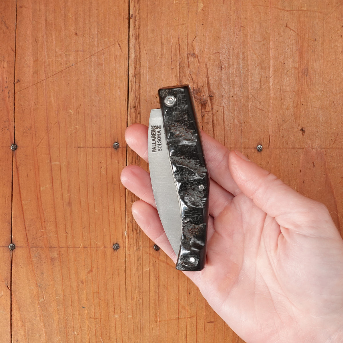 Pallares Busa 10cm Drop Point Stainless Steel Friction Lock Dark Ram Horn Handle