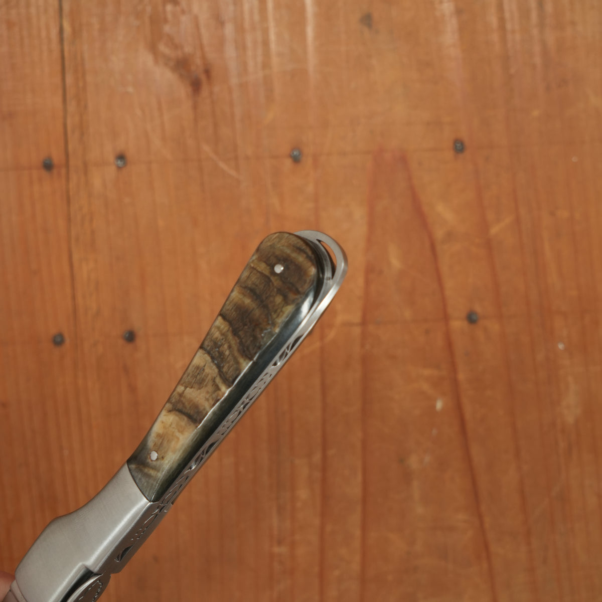 Fontenille Pataud Sperone 12cm Stainless Lockback Ram Horn Handle