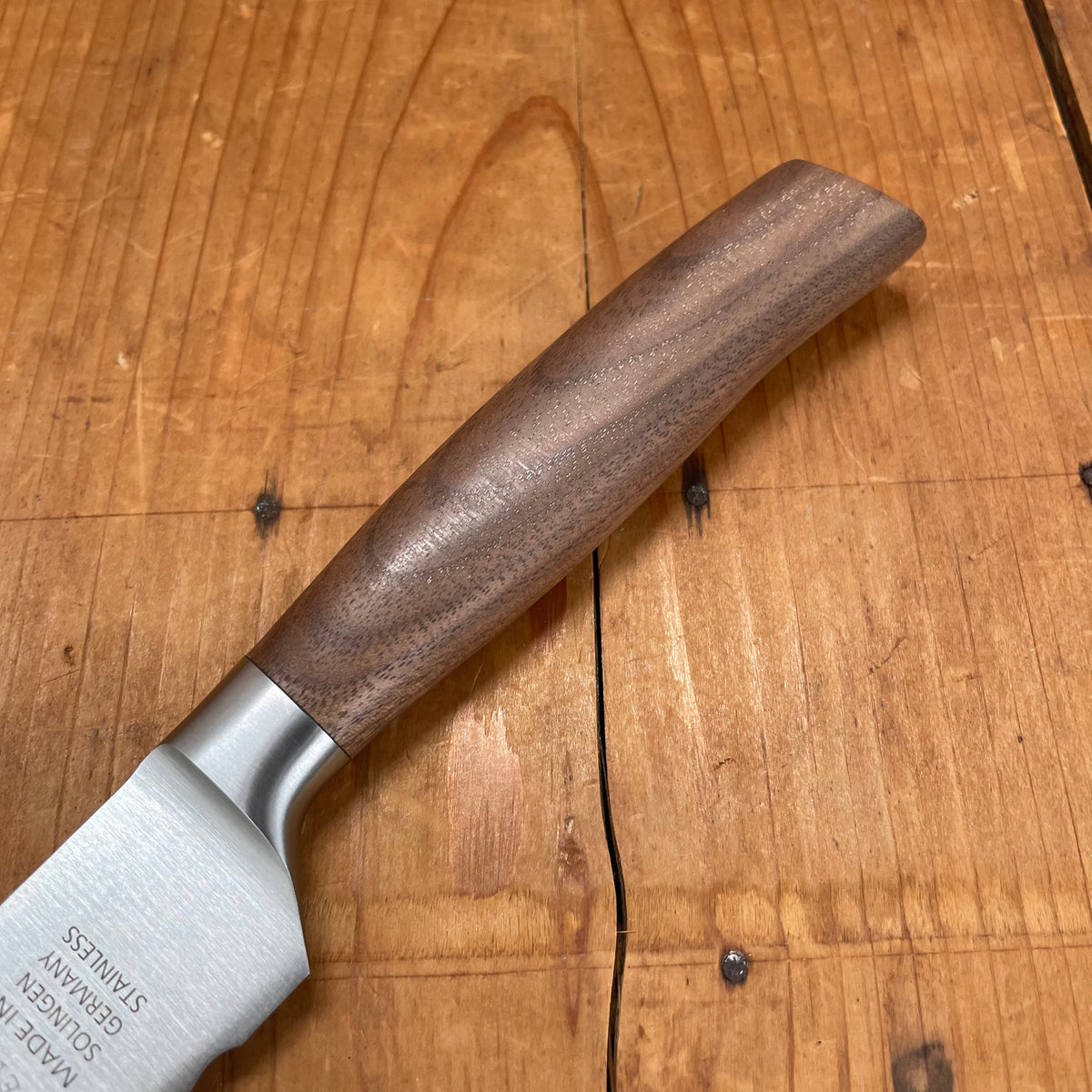 Friedr Herder Madera 8.5" Bread Forged Stainless Walnut 1/2 Bolster