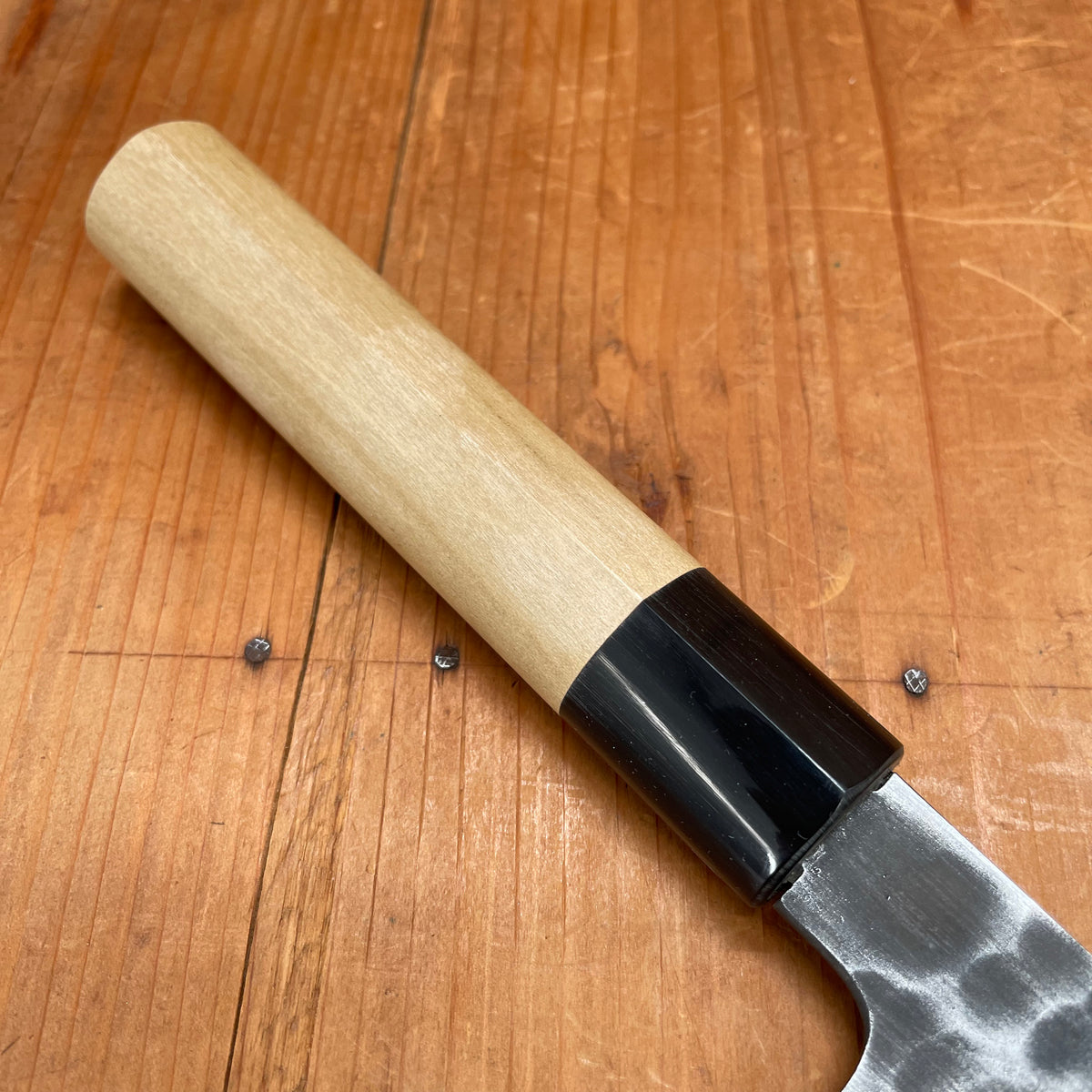 Hitohira Hinode 180mm Santoku Shirogami 2 Tsuchime Ho Wood (D-Shape)
