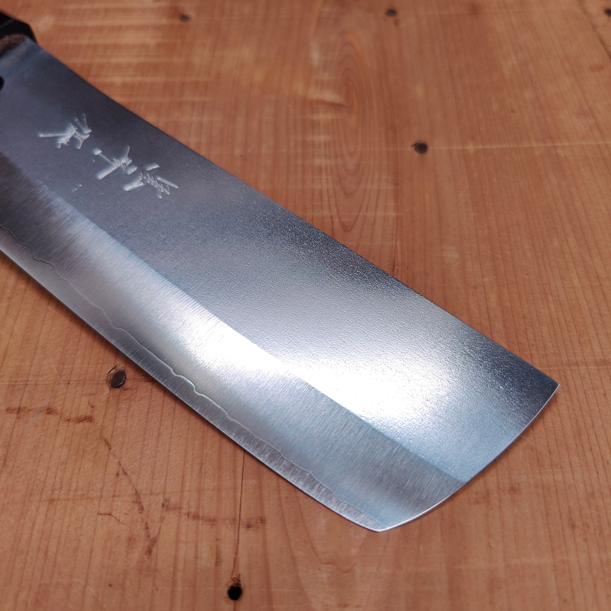 Yu Kurosaki 165mm Nakiri VG XEOS Gekko Walnut Handle