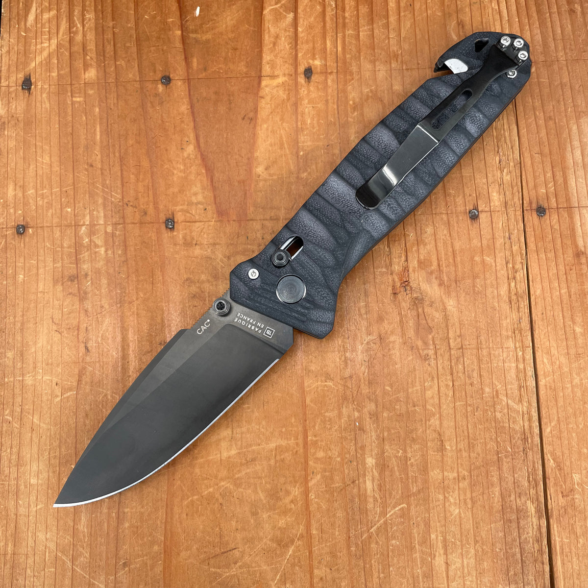 Tarrerias-Bonjean Outdoor C.A.C. S200 Pocket Knife Axis Lock Black