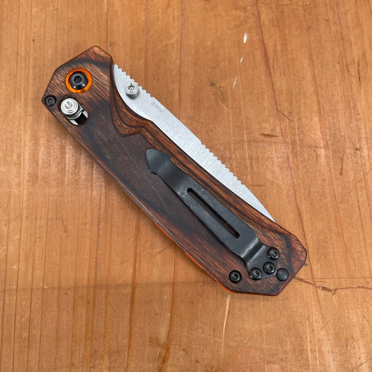 Benchmade 15062 Grizzly Creek Drop Point CPM-S30V AXIS Lock Stabilized Wood Handle with Guthook