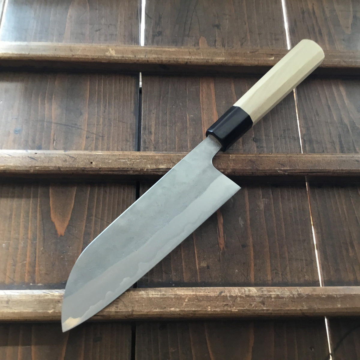 Sakai Kikumori 165mm Santoku Aogami 2 Nashiji