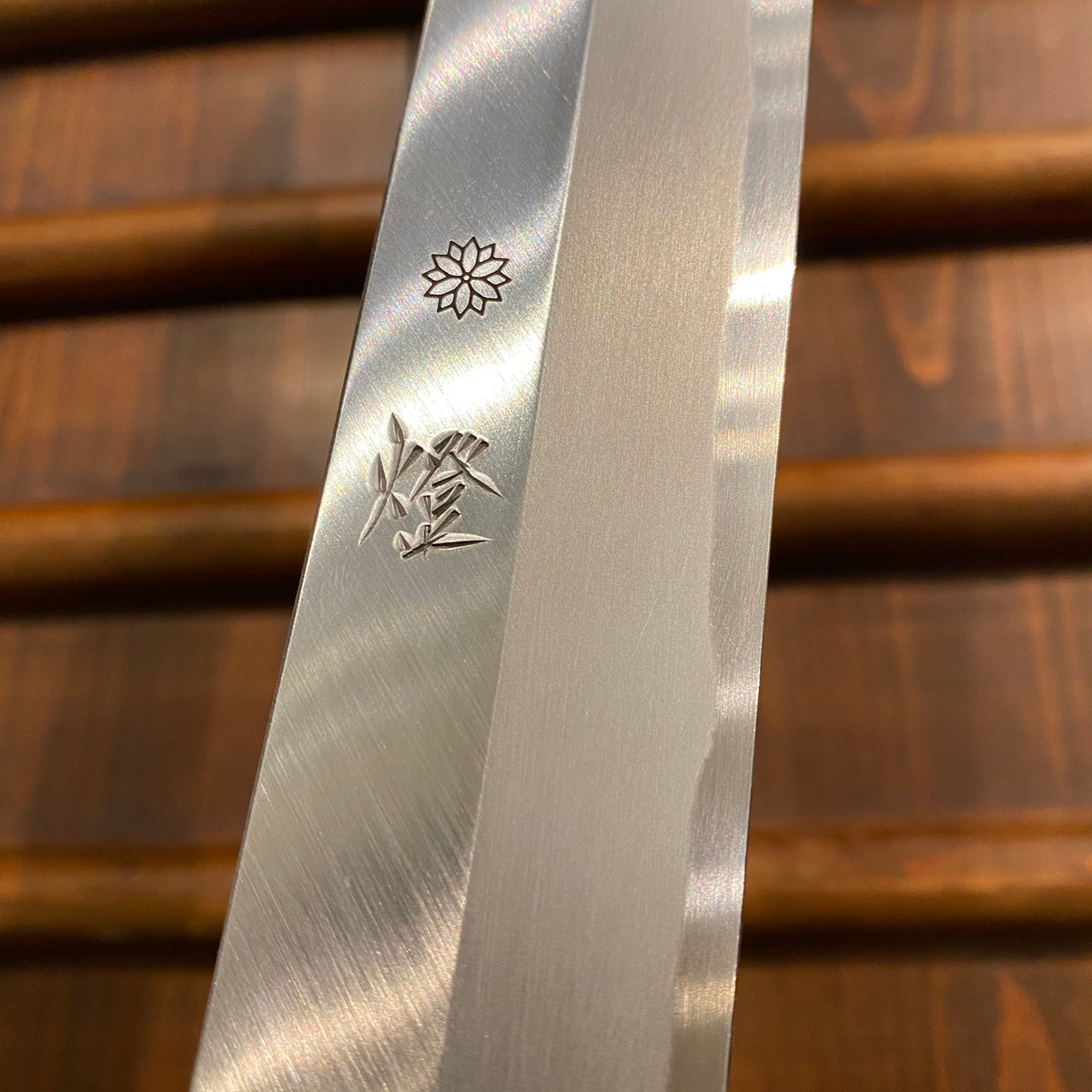 Sakai Kikumori Tomoshibi 300mm Yanagi Shirogami 2