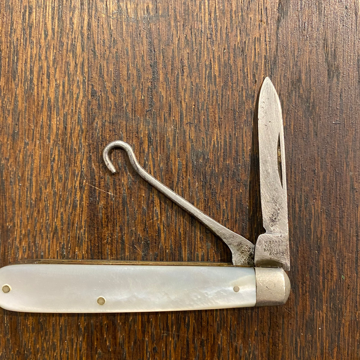 Hibbard Spencer & Bartlett 2 5/8" Pen Knife W Button Hook MOP 1855- 1960 (1920's or older?)