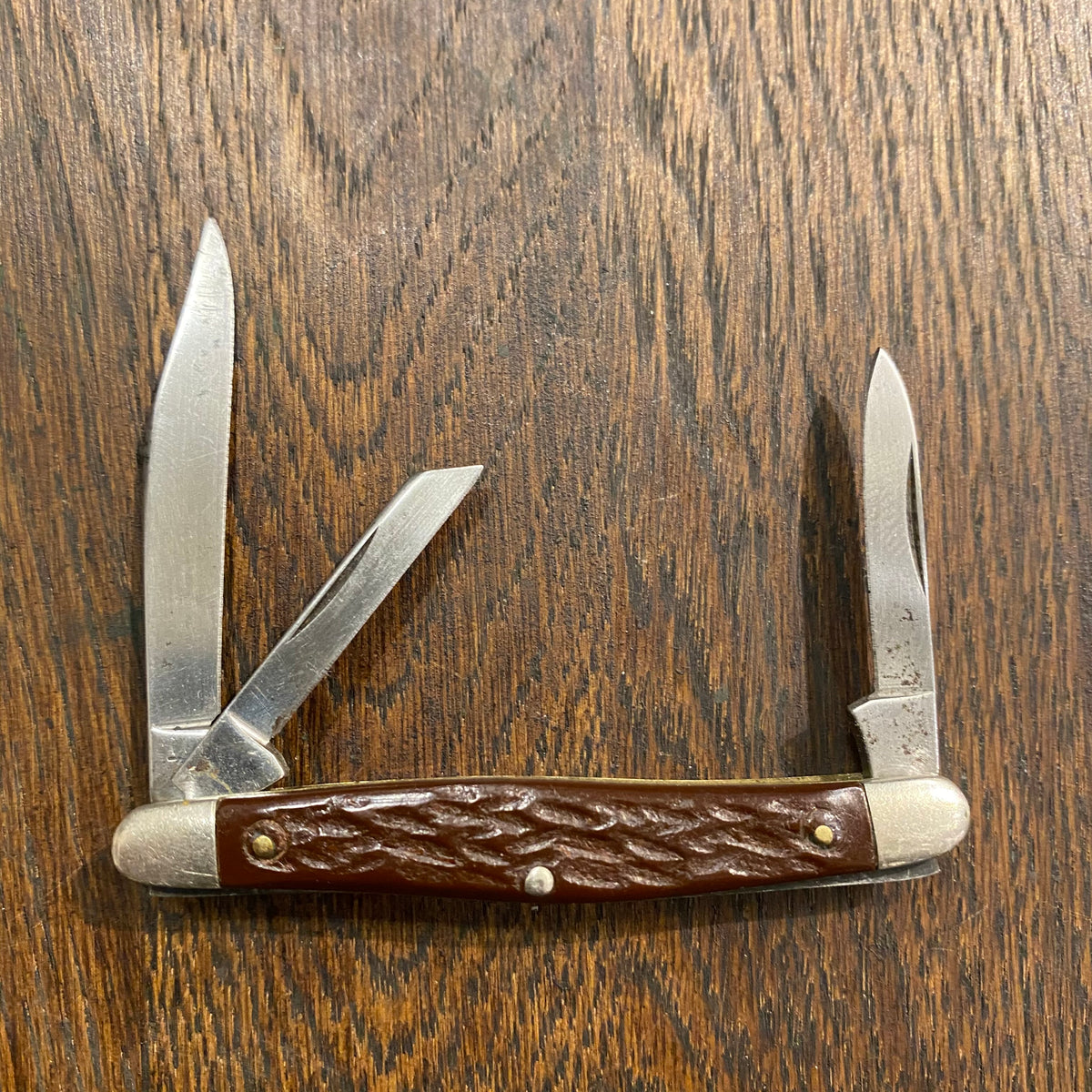 Camillus 2 3/4” Baby Stockman 77 Carbon Blades Composite Scales 1960-76