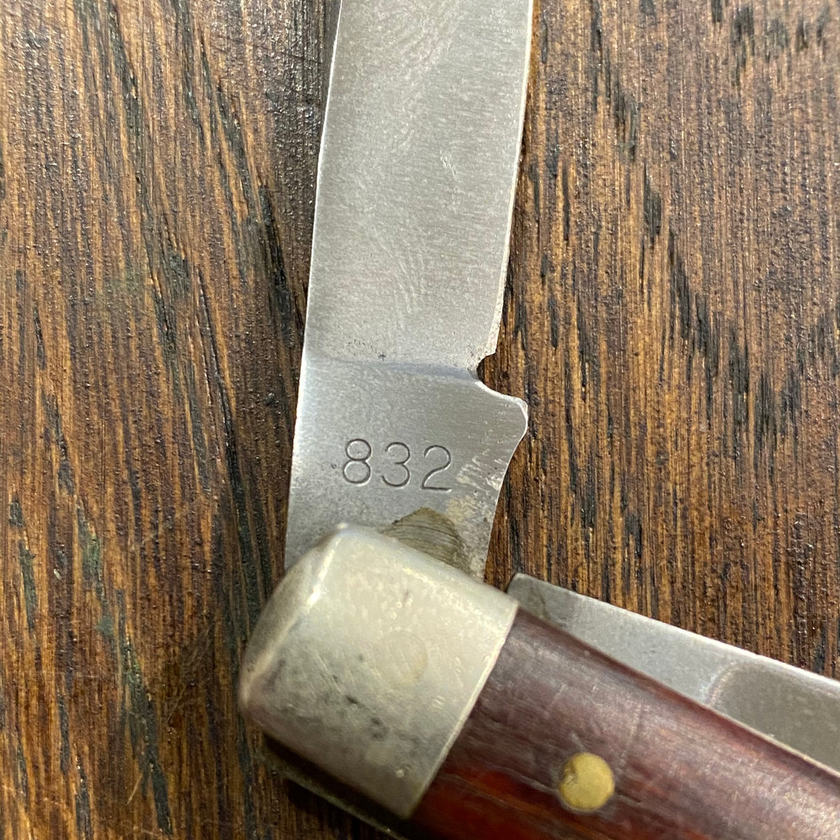 Schrade Walden 3 3/8" Stockman 832 Carbon Steel Wood Scales 1946-73