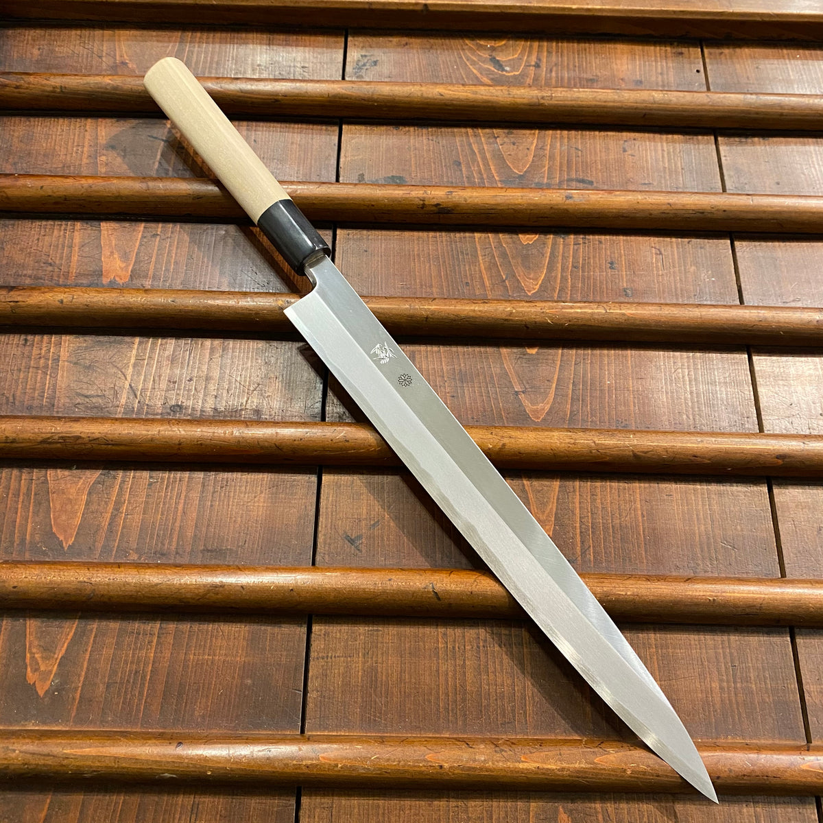 Sakai Kikumori Tomoshibi 300mm Yanagi Shirogami 2