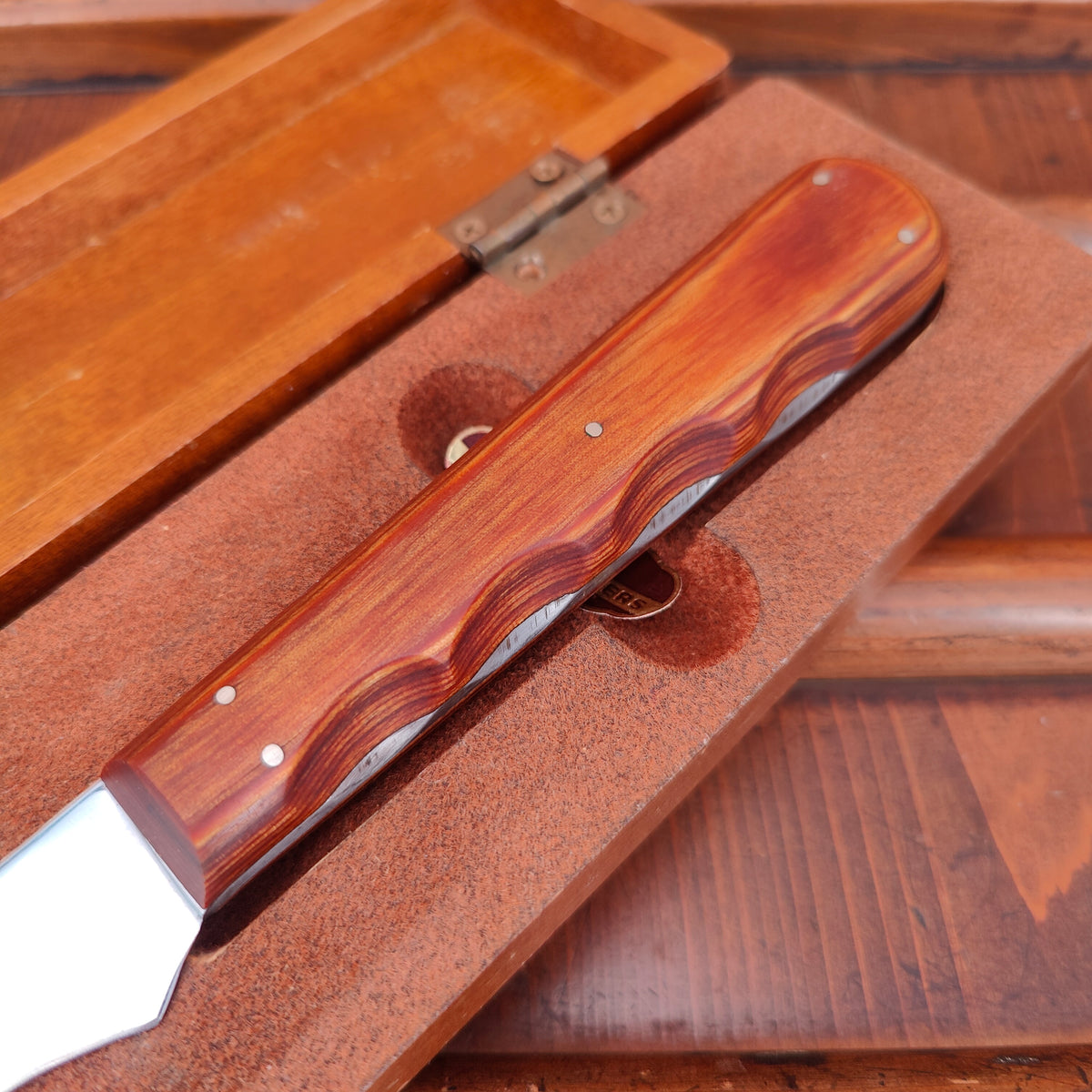 KA-BAR 11.75" Semi Flex Epicure Slicer Chrome Plated Carbon Steel with Box 1940's-50's