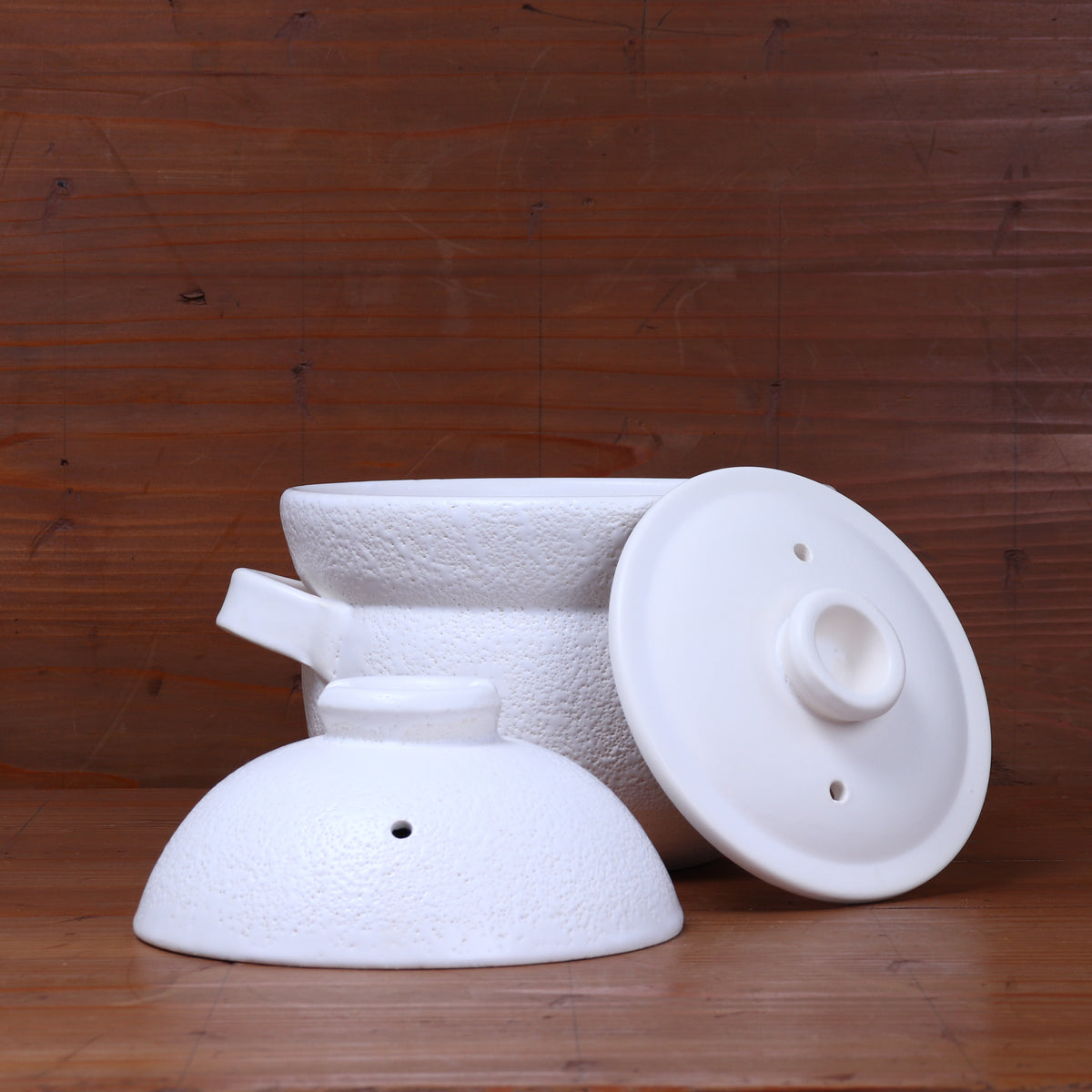 Limited Edition Daikoku Banko Ware Rice Donabe - White Fog