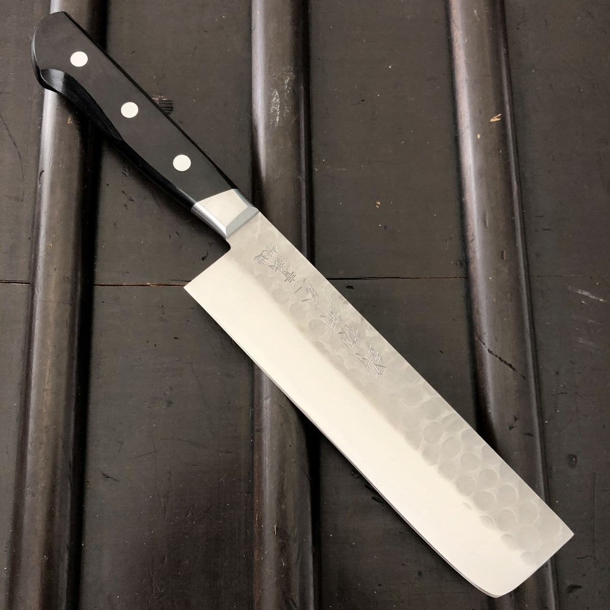 Hitohira Imojiya Kuma 165mm Nakiri Aogami 2 Nashiji Tsuchime Western Handle