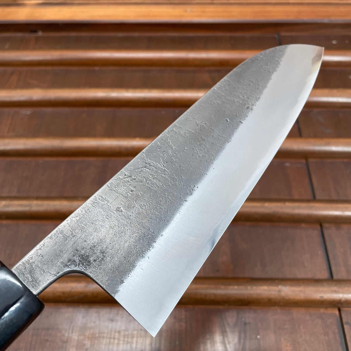 Wakui 180mm Santoku Stainless Clad Aogami 2 Nashiji Warikomi Chestnut