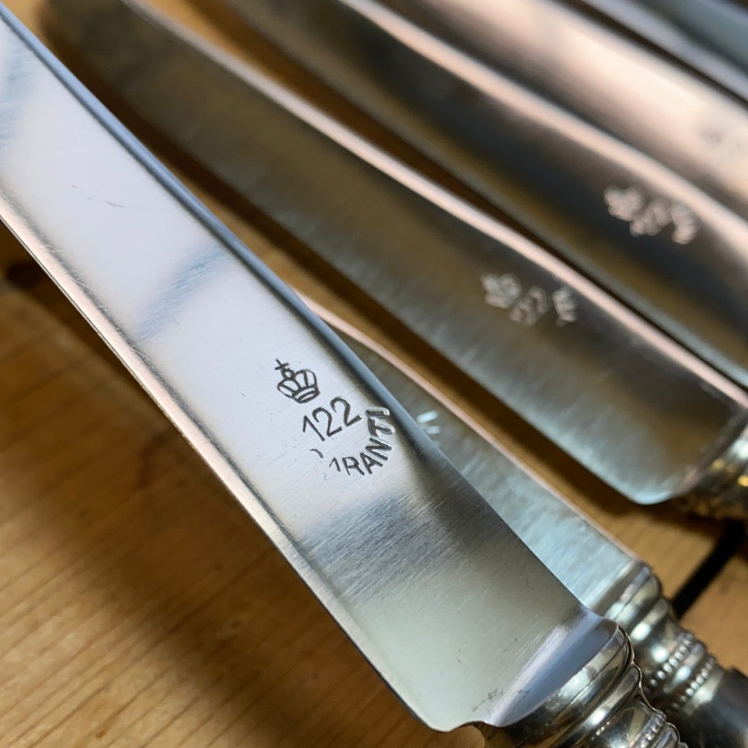 ‘122 Garanti’ French Sm Table Knife Set of 12 Carbon Steel Horn W/ Box