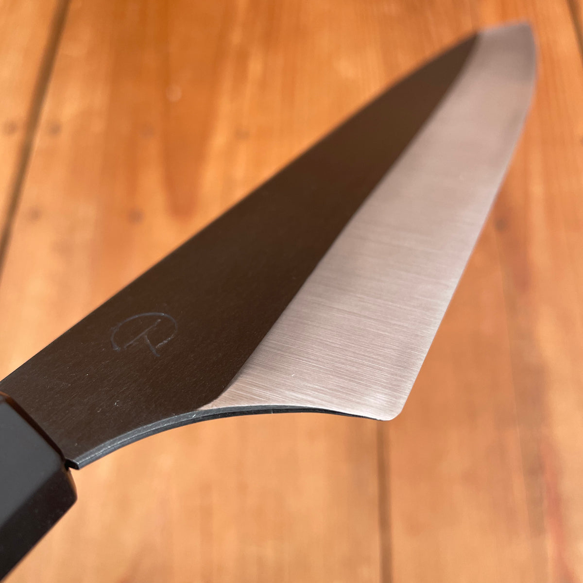 Alma Knife Co. 210mm Kiritsuke Gyuto 52100 Kurouchi - Rosewood Ebony Ferrule
