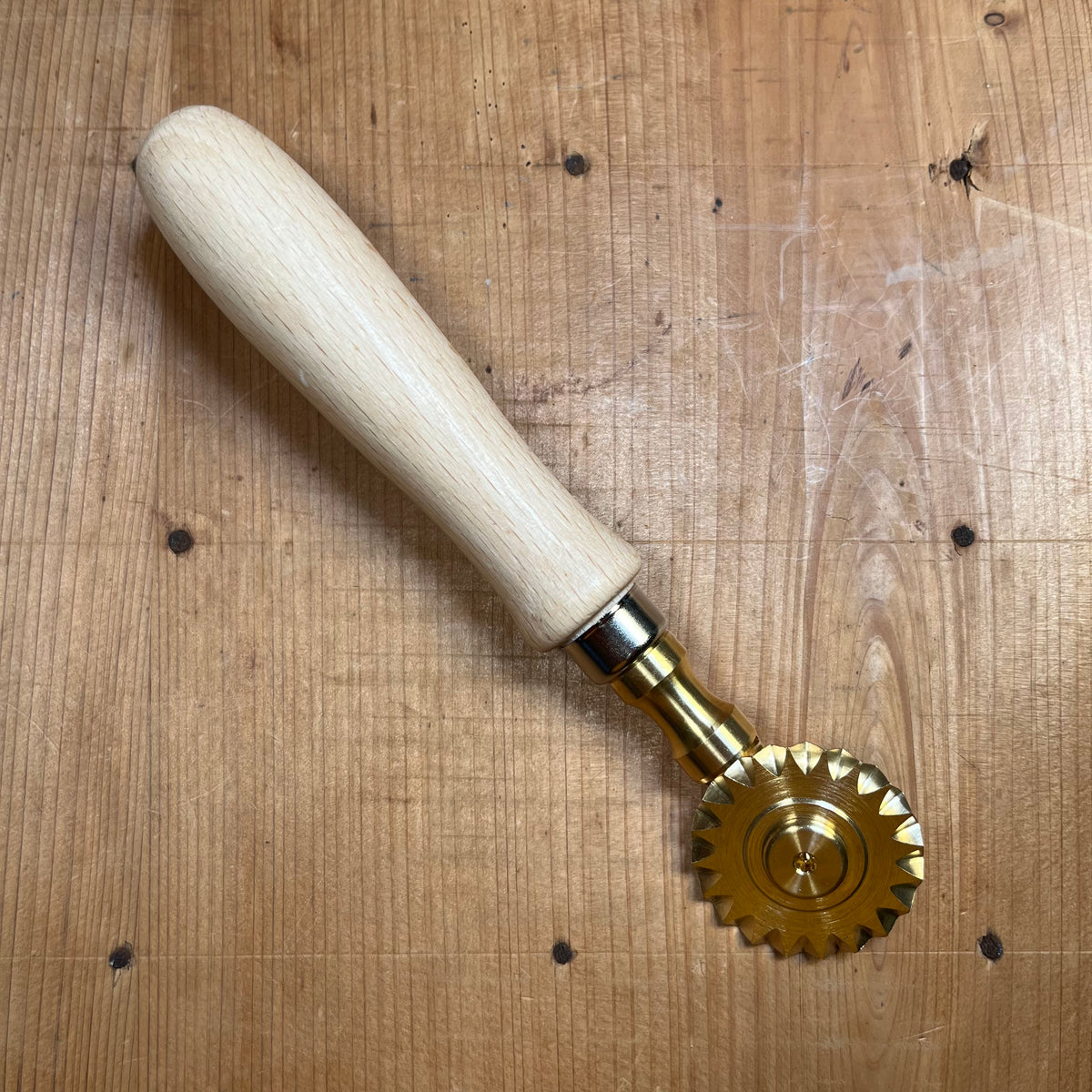 Pasta Cutting Wheel with Brass Single Toothed Blade