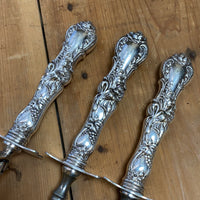 R Wallace & Sons 3 Pc Carving Set Silverplate Grapes & Floral Design 1871-1955